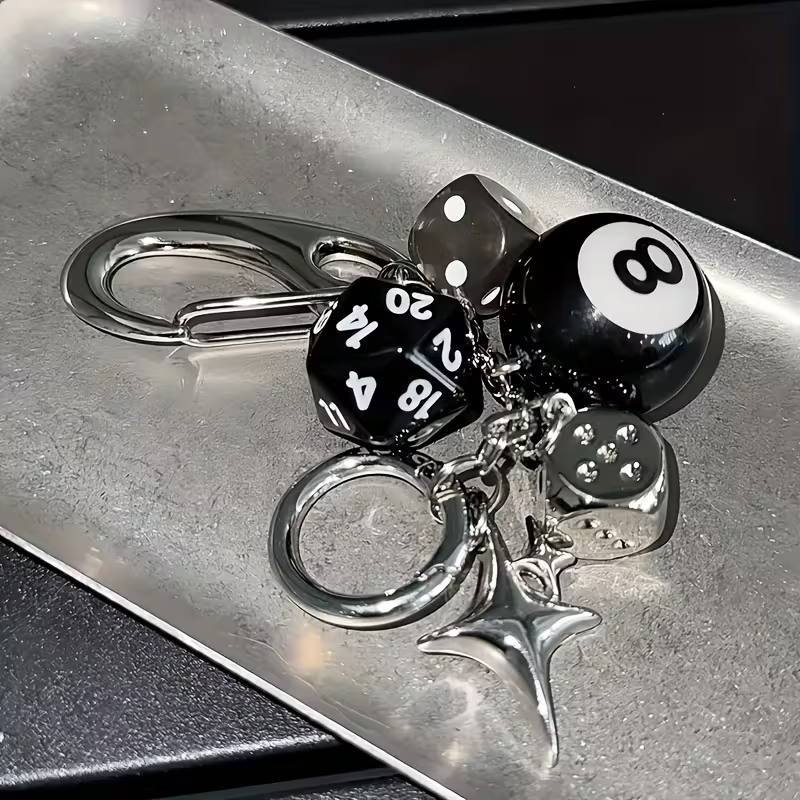 8 Ball Design Charm Anahtarlık