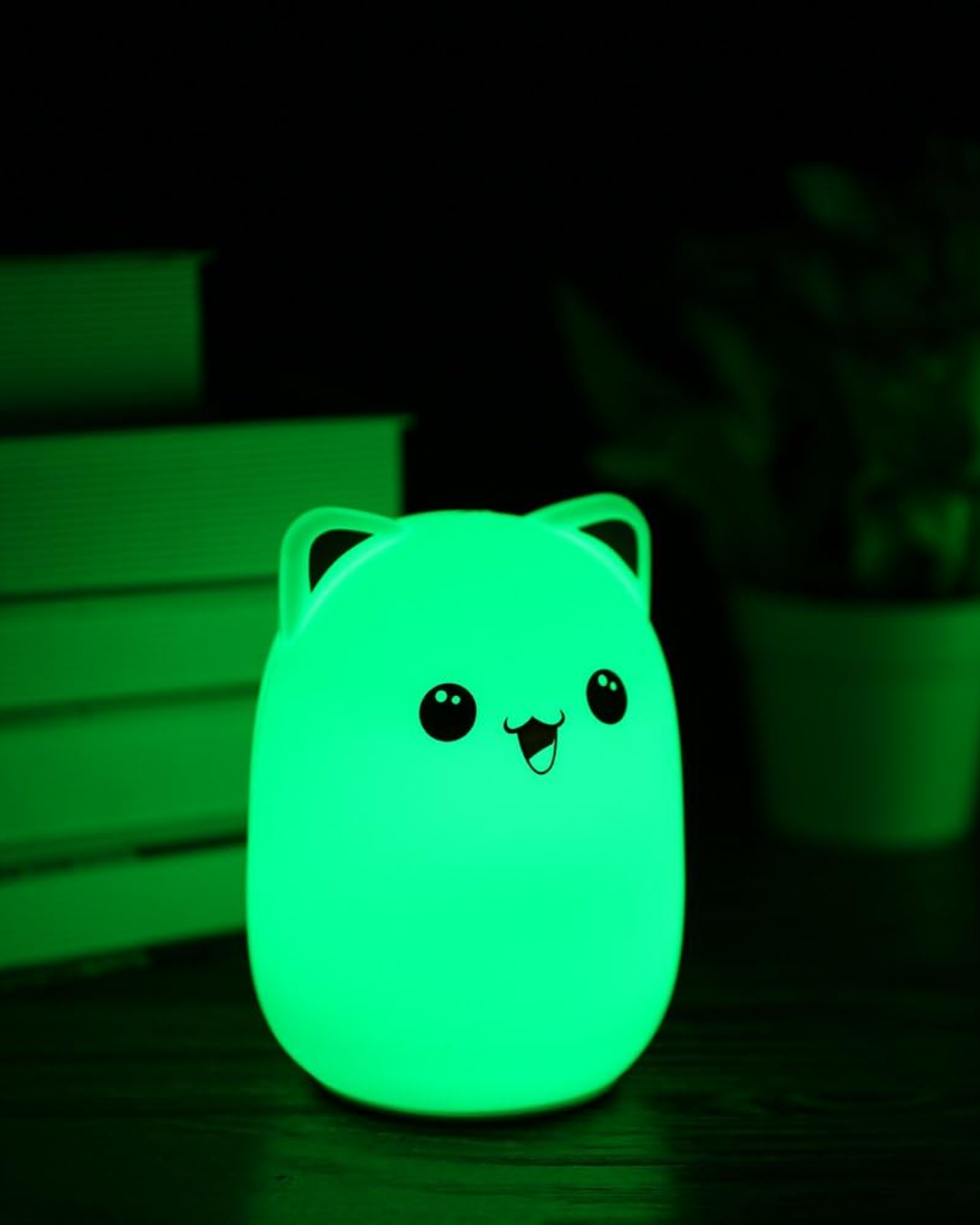 Slikon Renkli Şarj Edilebilir Ayıcık Dokunmatik Gece Lambası