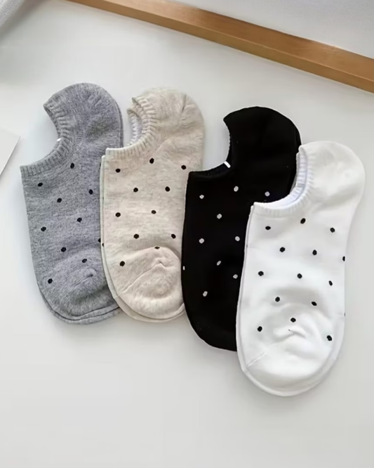 Cute Puantiye Desenli Çorap (4 Çift)