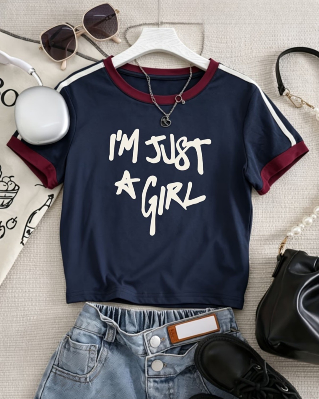I Am Just Girl Baskılı Crop Bluz