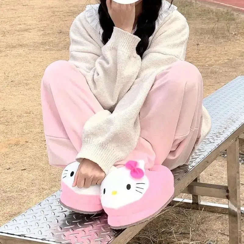 Sanrio Sevimli Kitty Peluş Panduf