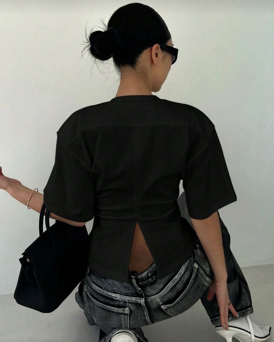 Chic Tasarım Yırtmaç Detaylı Bluz