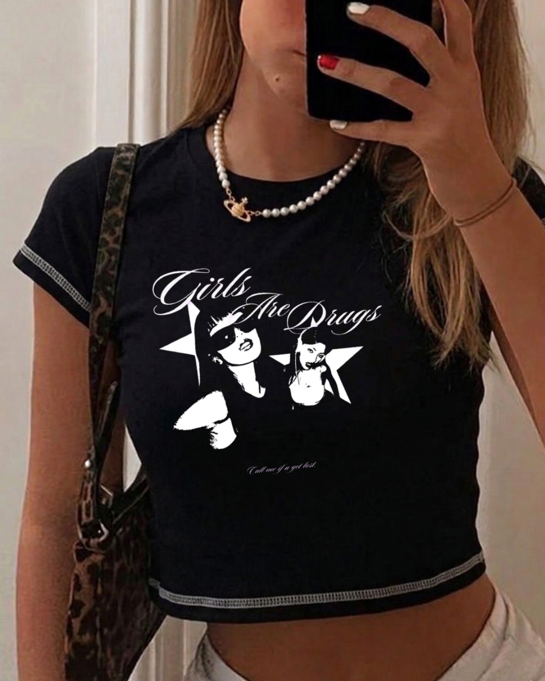 Retro Aesthetic Baskılı Ters Dikiş Siyah Crop