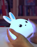 Slikon Renkli Şarj Edilebilir Tavşan Dokunmatik Gece Lambası