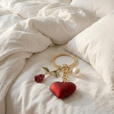 Romantik Gül & İnci Kalp Charm Anahtarlık