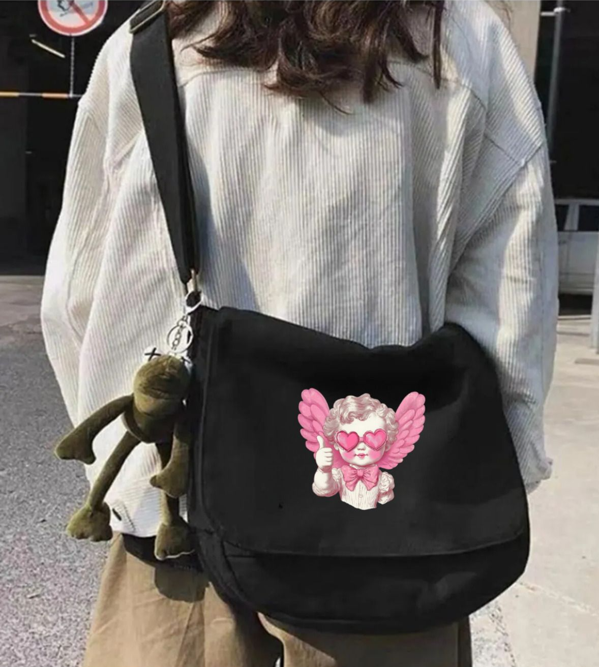 Cute Angel Siyah Postacı Çantası