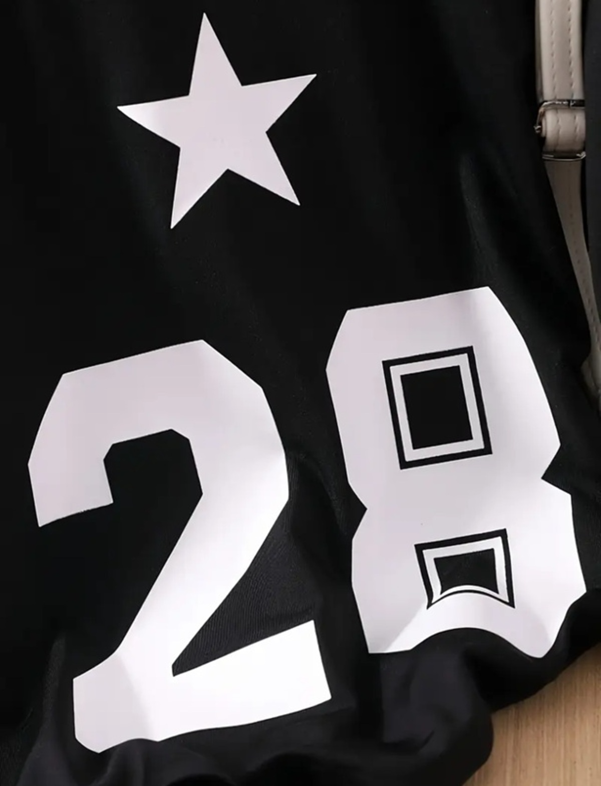 28 Number Star Baskılı V Yaka Oversize Sweatshirt