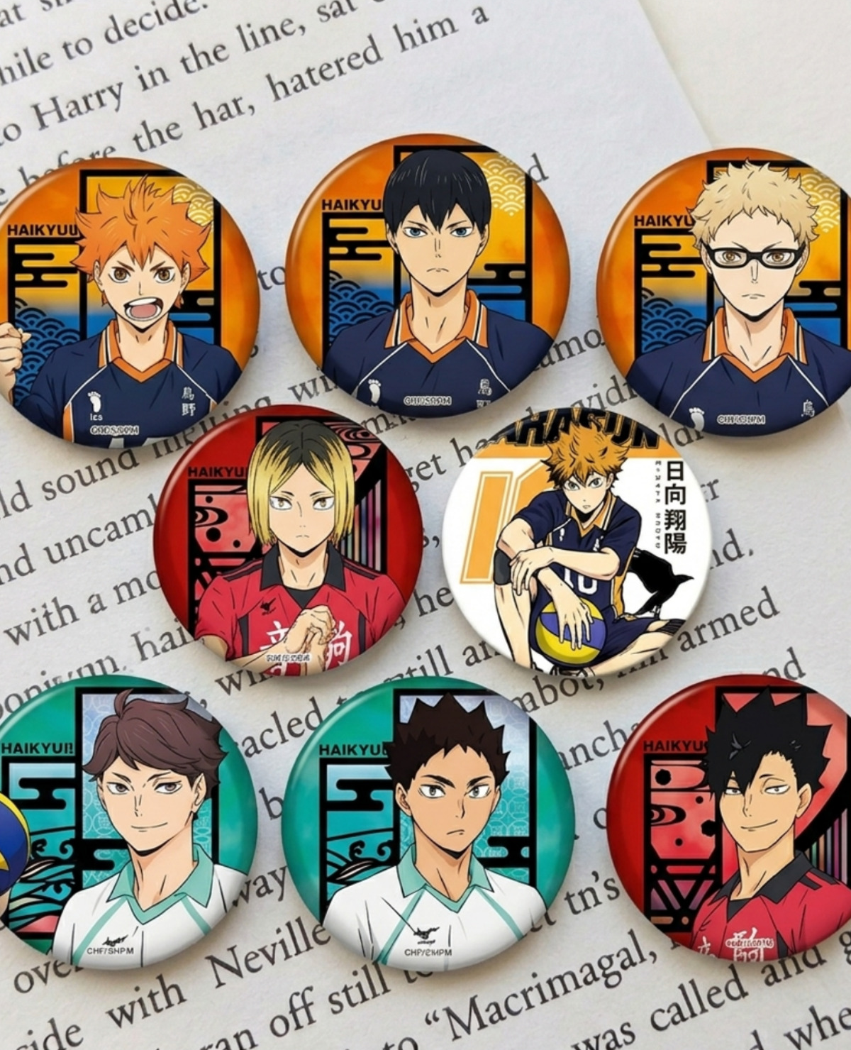 Anime Haikyuu! Tasarım 8'li Rozet 70 mm PVC Kaplı Çanta Ceket Yaka Aksesuarı