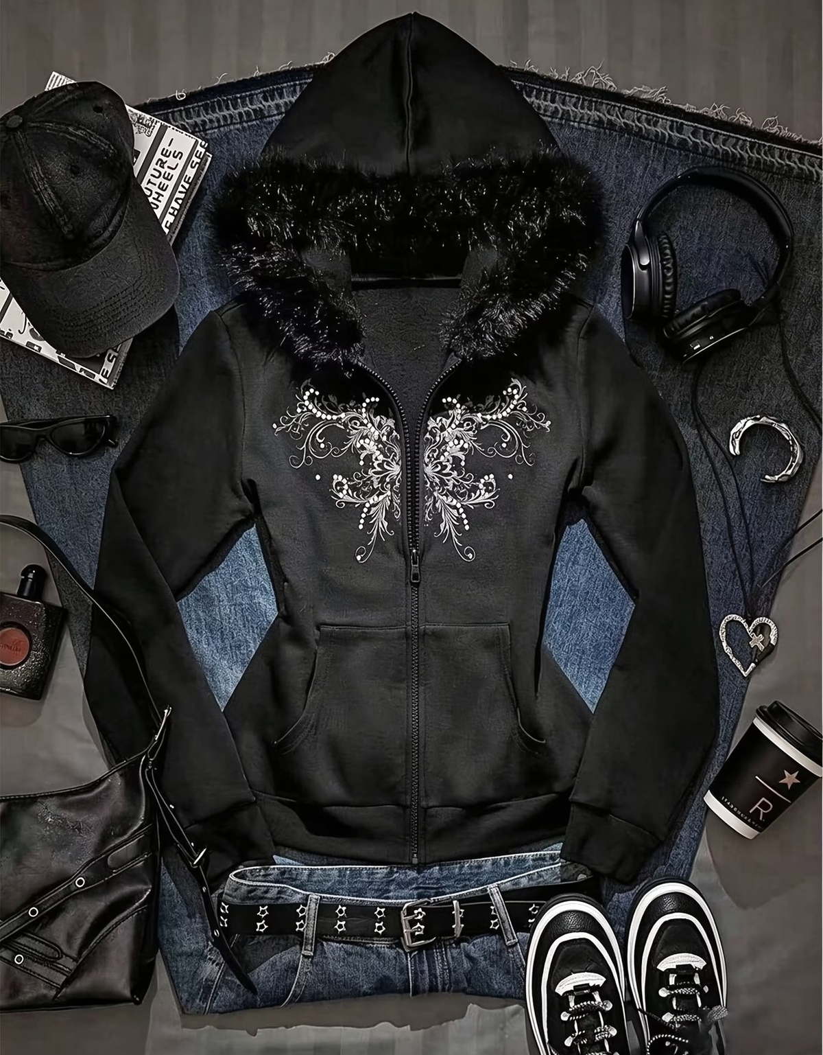 Tribal Gothic Baskılı Fermuarlı Siyah Slim Fit Gothic Kürklü Zip Hırka