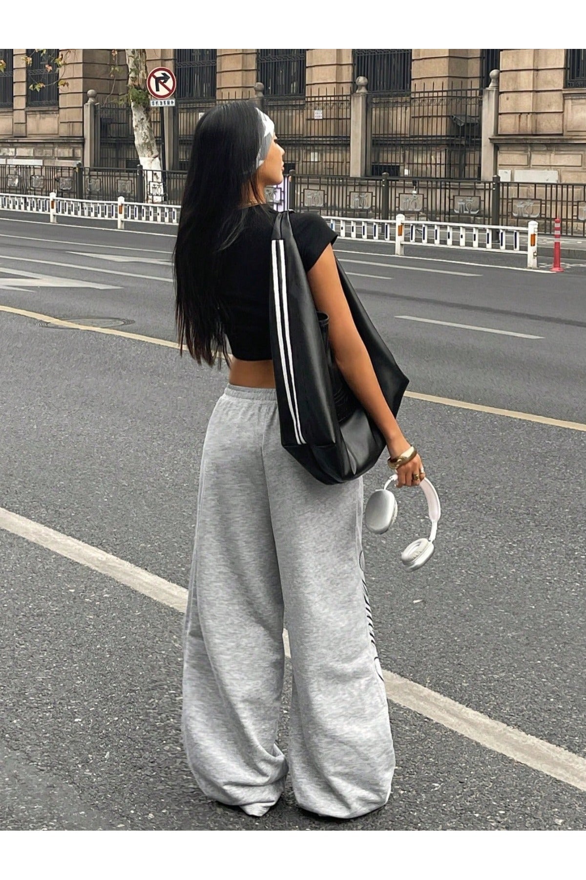 Witch Please Baskılı Oversize Baggy Eşofman Altı