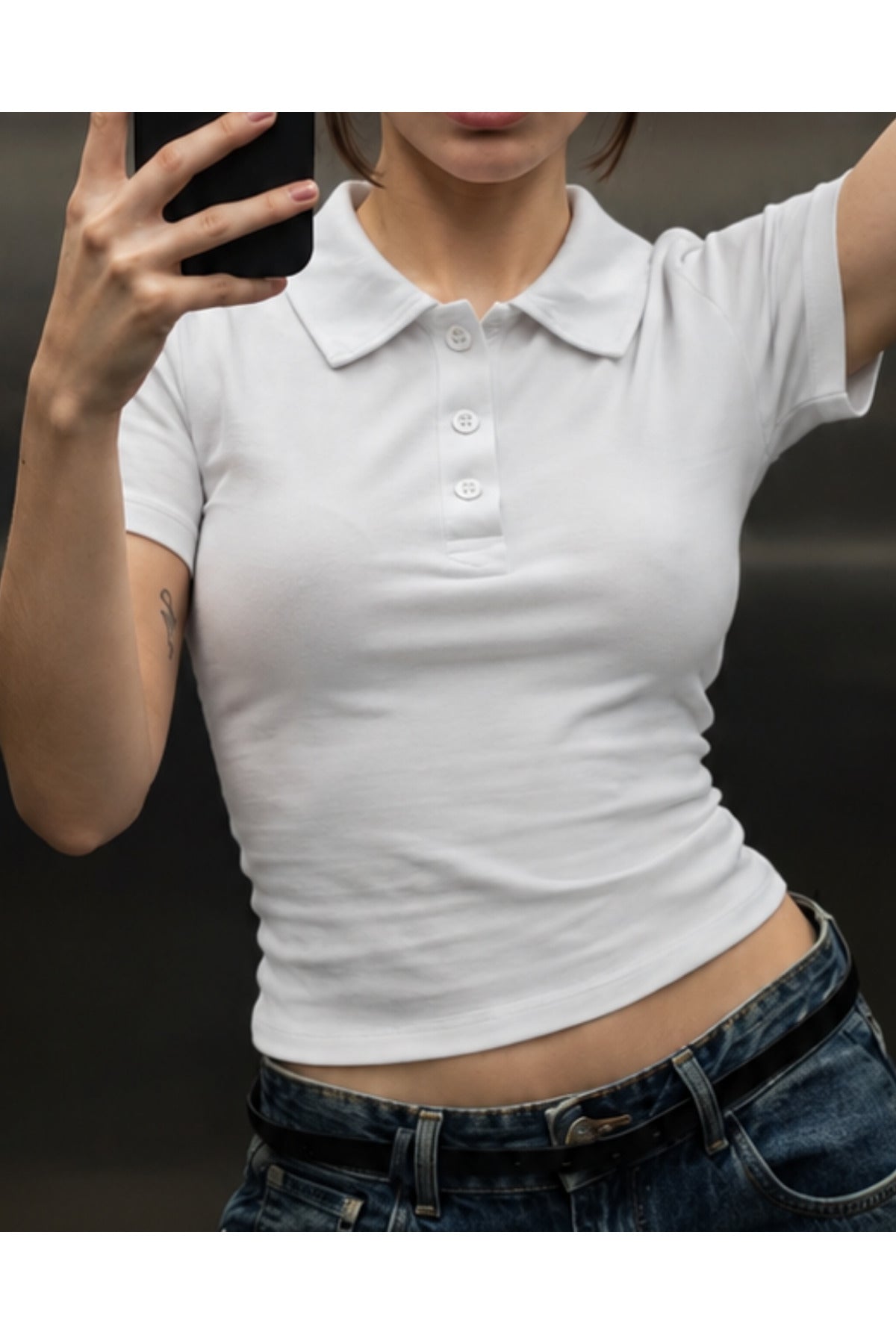 Polo Yaka Düğmeli Kısa Kollu Crop T-Shirt - Beyaz