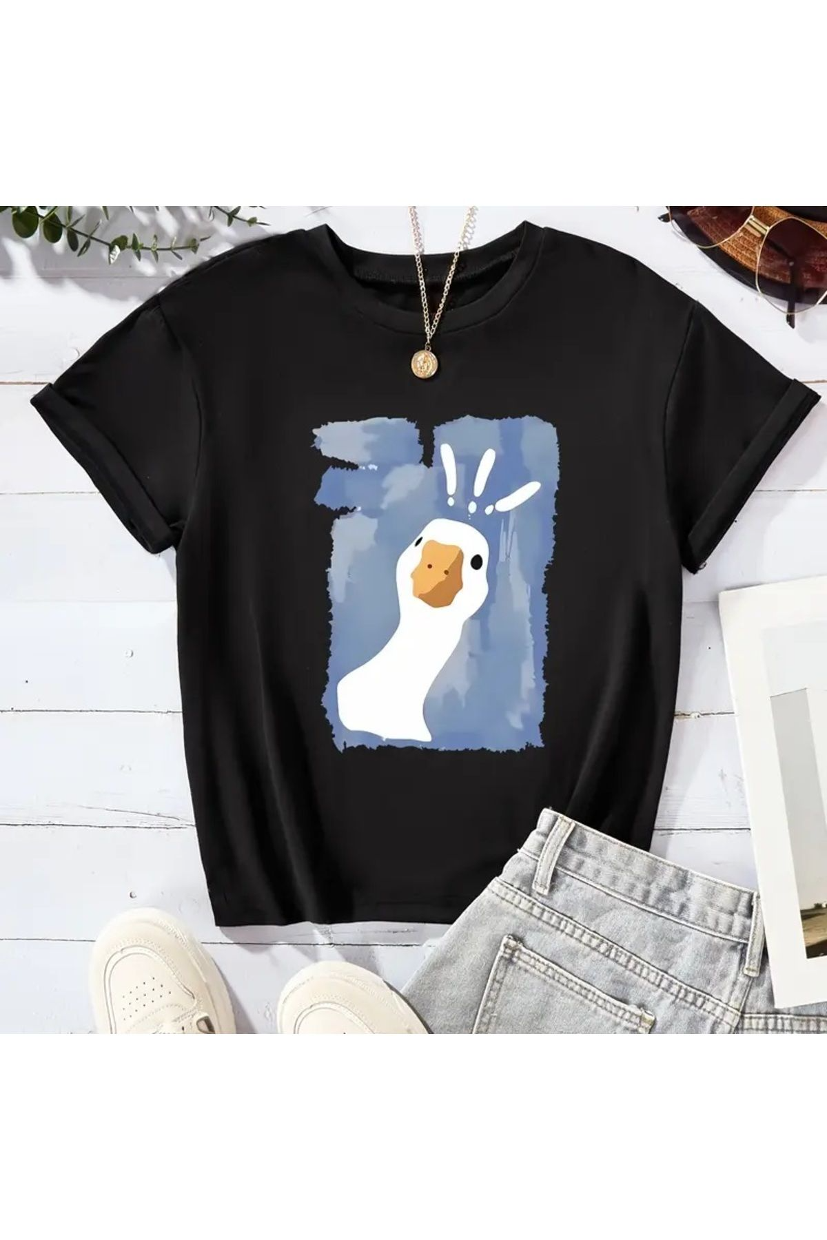 Curious Duck Baskılı T-Shirt