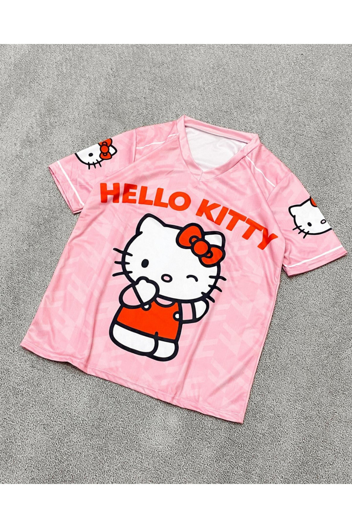 Kitty's Pembe V Yaka Tasarım Oversize Forma - Pembe