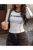 Streetwear Tarzı Siyah Detaylı Beyaz Uzun Kollu Crop Bluz - Beyaz