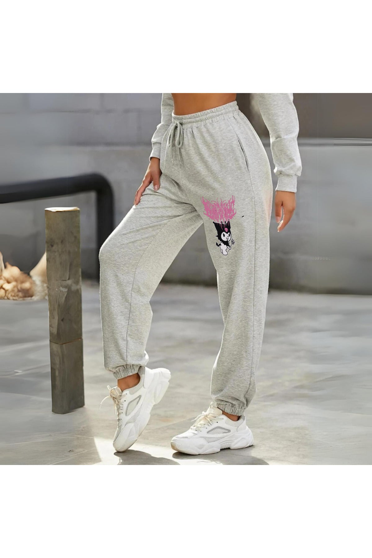 Kuromi Baskılı Unisex Gri Eşofman Altı