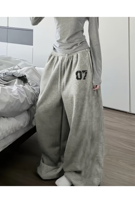 07 Number Baskılı Oversize Baggy Eşofman Altı