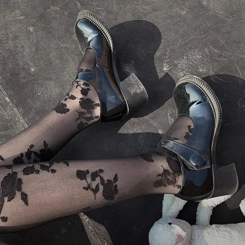 Gothic Rose Ithal Diz Altı Çorap