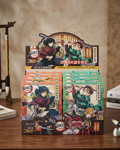 Demon Slayer Temalı 8 Parça Sürpriz Kırtasiye Seti