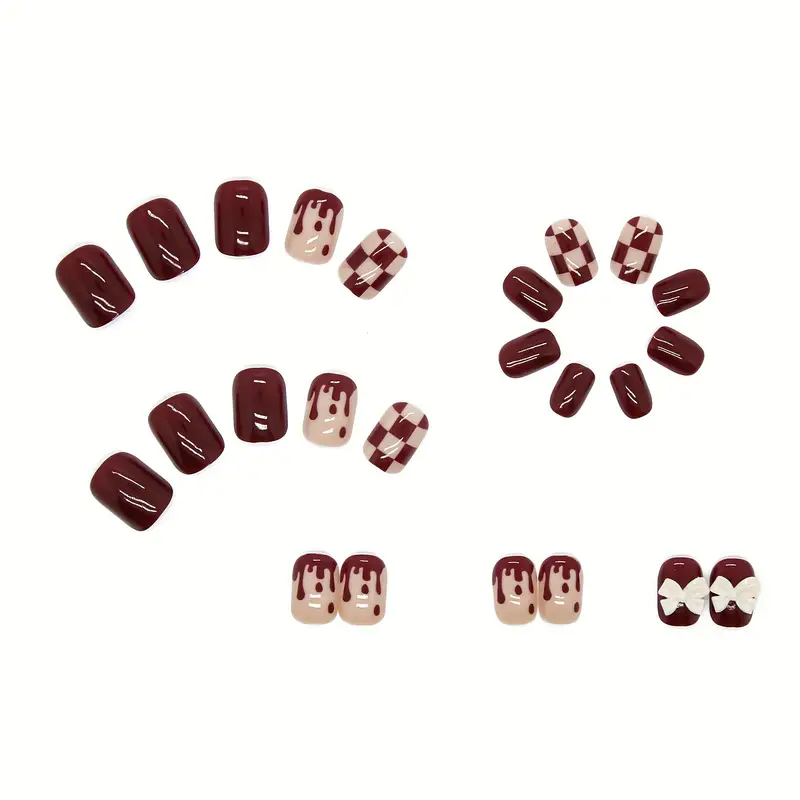 Cute Red Design Takma Tırnak