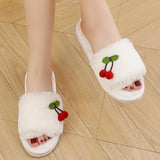 Y2K Cherry Beyaz Peluş Terlik