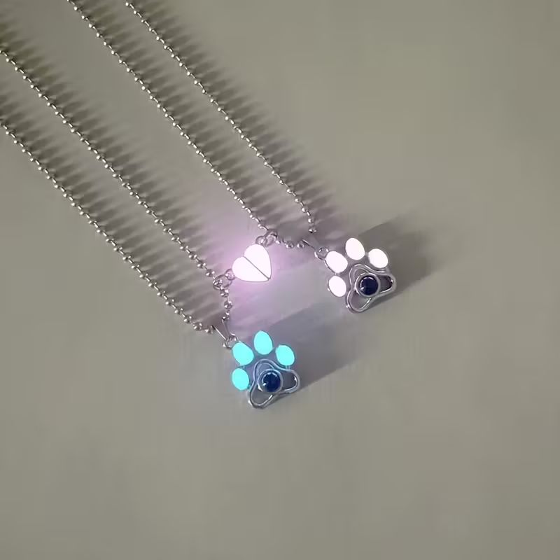 Pati Tasarımlı 100 Farklı Dilde Seni Seviyorum Kolye