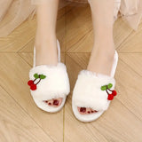 Y2K Cherry Beyaz Peluş Terlik