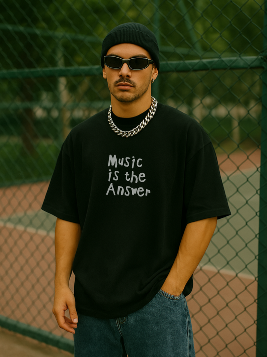 Music is the Answer Baskılı Siyah Unisex Oversize T-Shirt