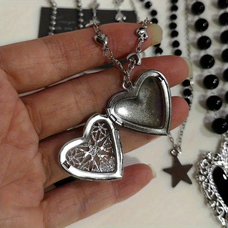 Y2K Gothic Vintage Design Kolye