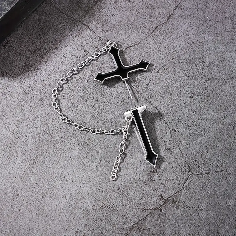 Gothic Hac Design Küpe