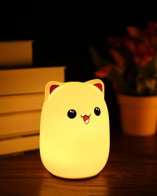 Slikon Renkli Şarj Edilebilir Ayıcık Dokunmatik Gece Lambası