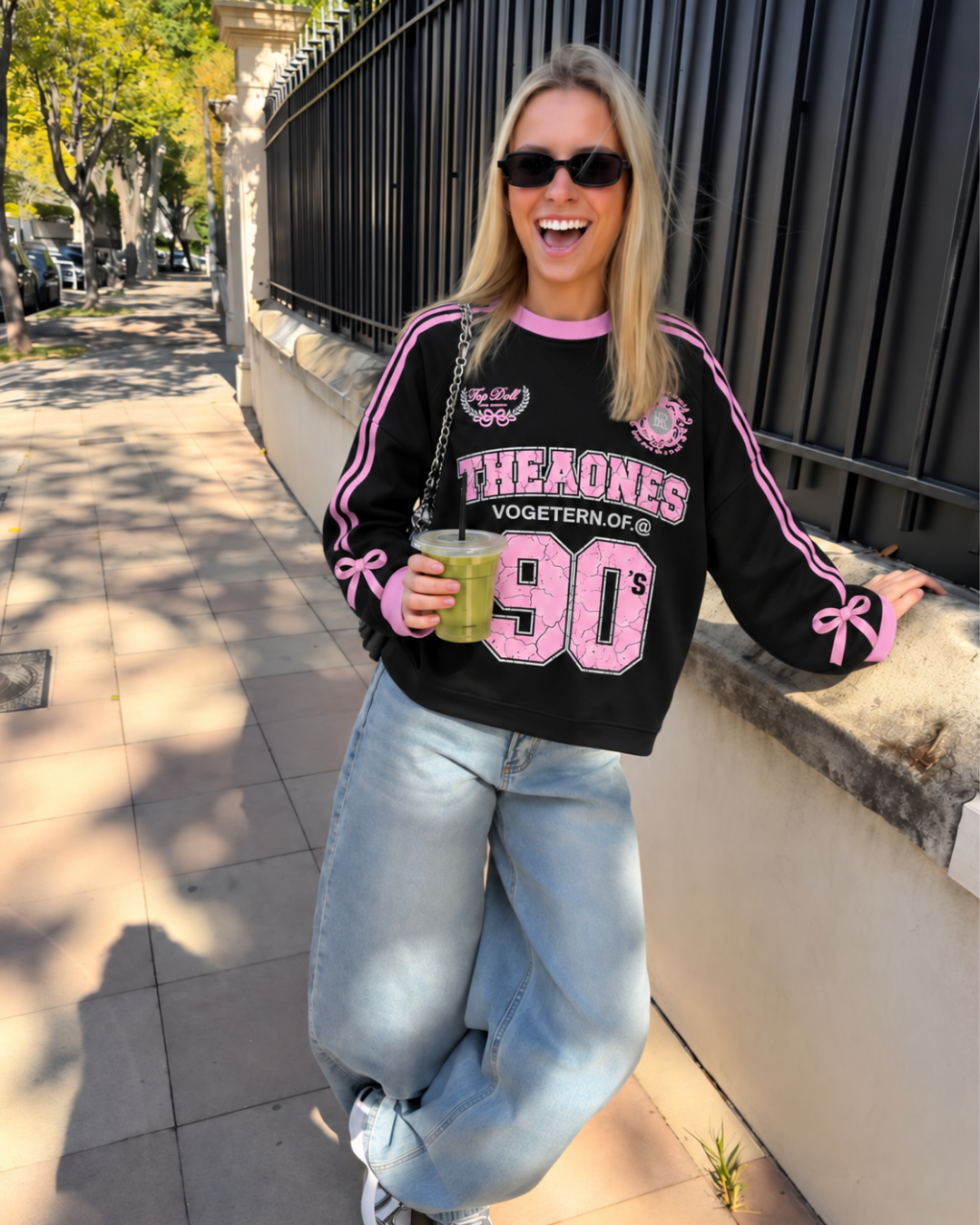 Oversize 90's Theaones Ribbon Baskılı Sweatshirt