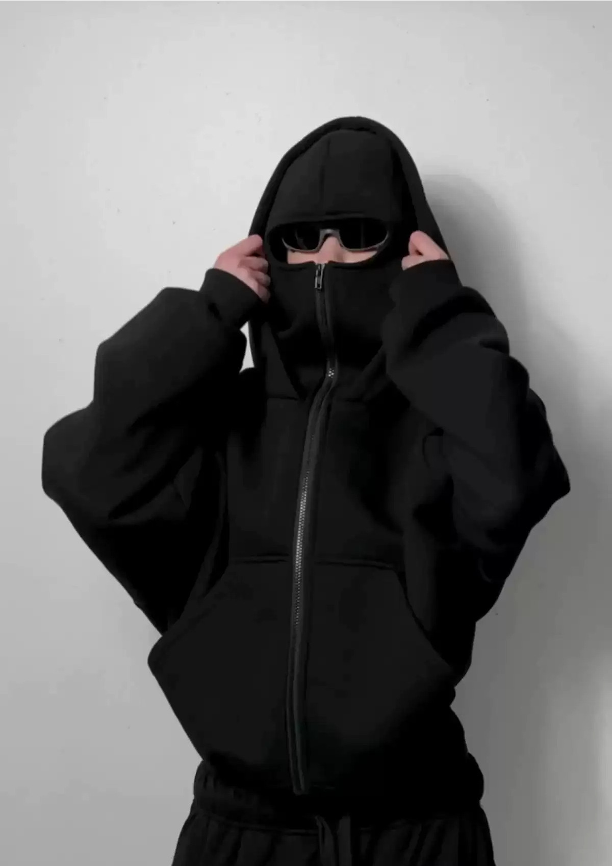 Berserk Maske Detaylı Oversize Fermuarlı Siyah Unisex Kapüşonlu Hırka