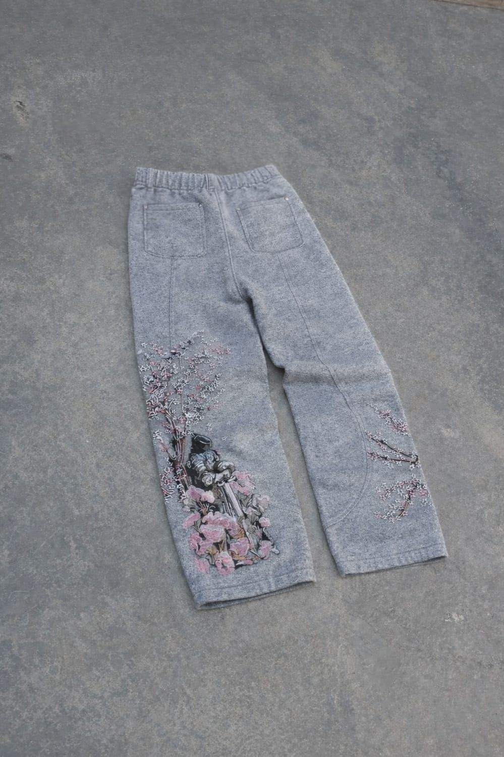 Night Blossom Sakura Nakışlı Baggy Eşofman Altı