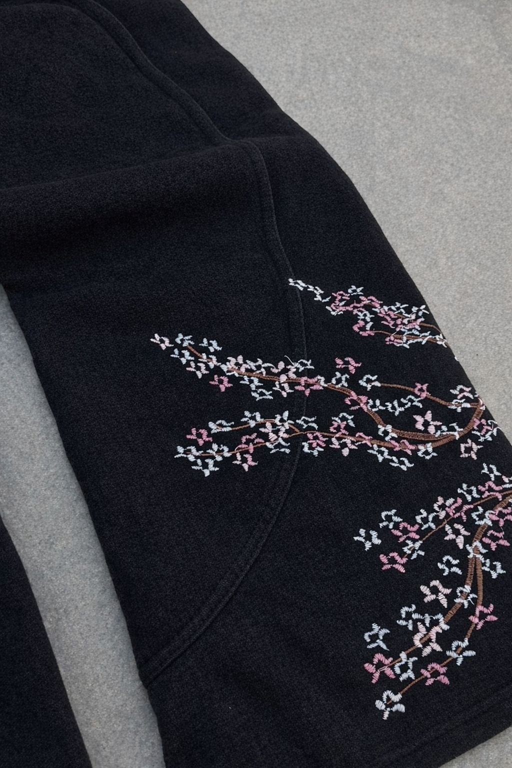 Night Blossom Sakura Nakışlı Baggy Eşofman Altı