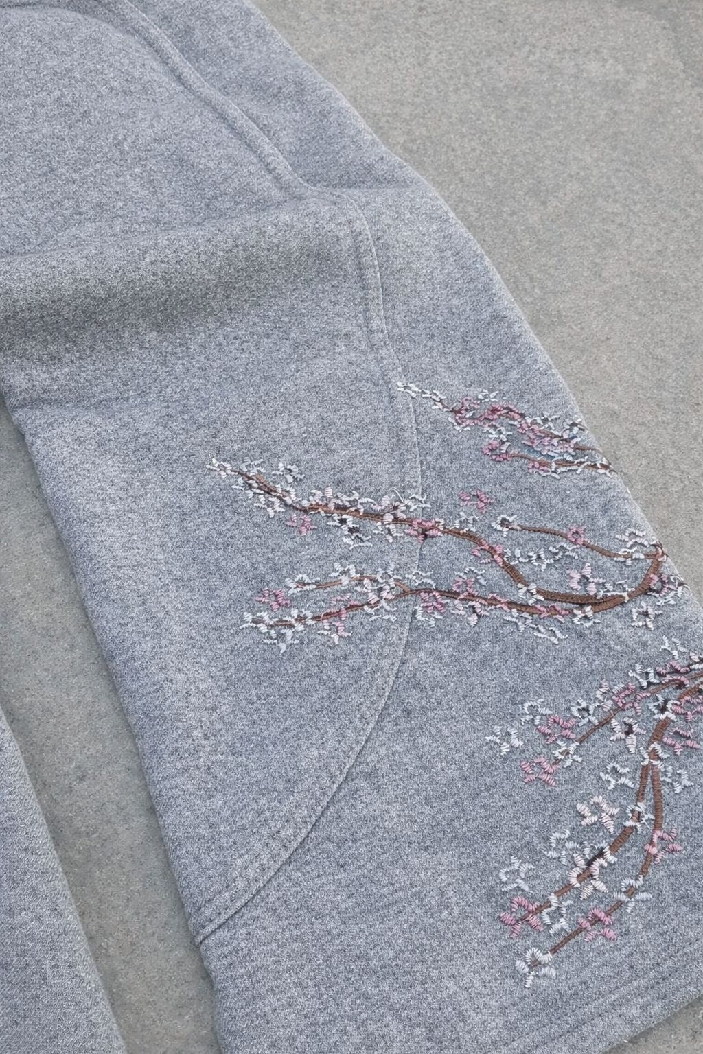 Night Blossom Sakura Nakışlı Baggy Eşofman Altı