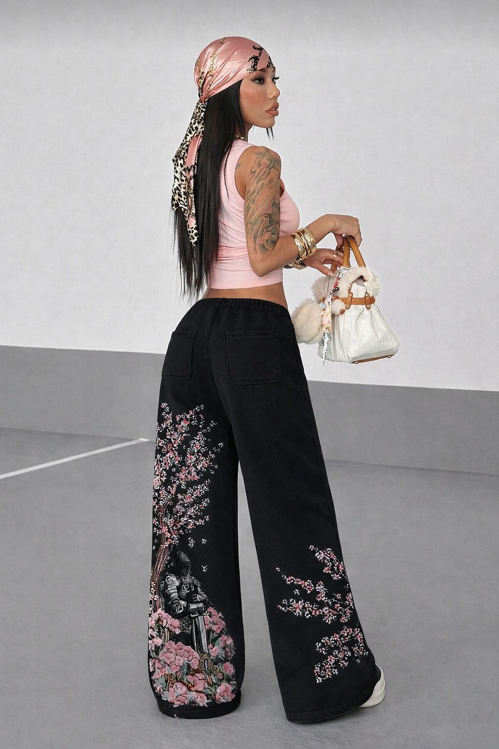 Night Blossom Sakura Nakışlı Baggy Eşofman Altı