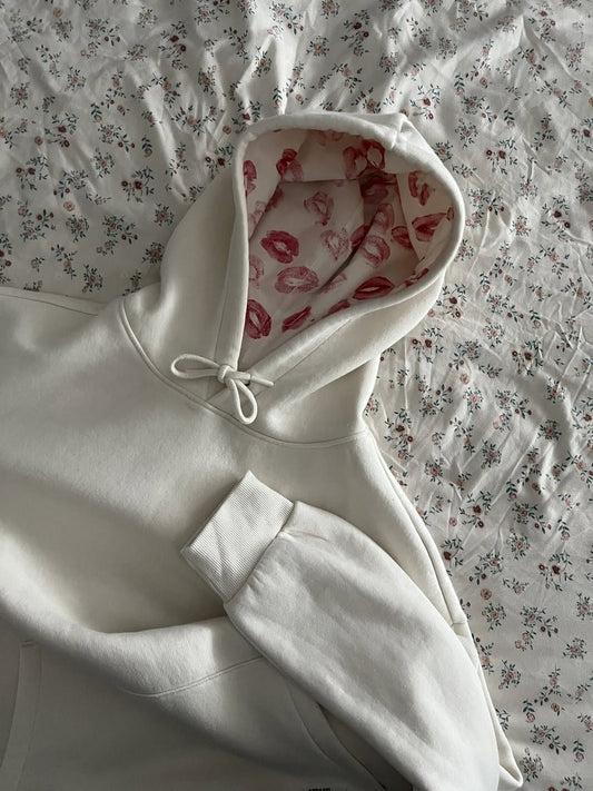 Kiss Detail Baskılı Kapüşonlu Sweatshirt