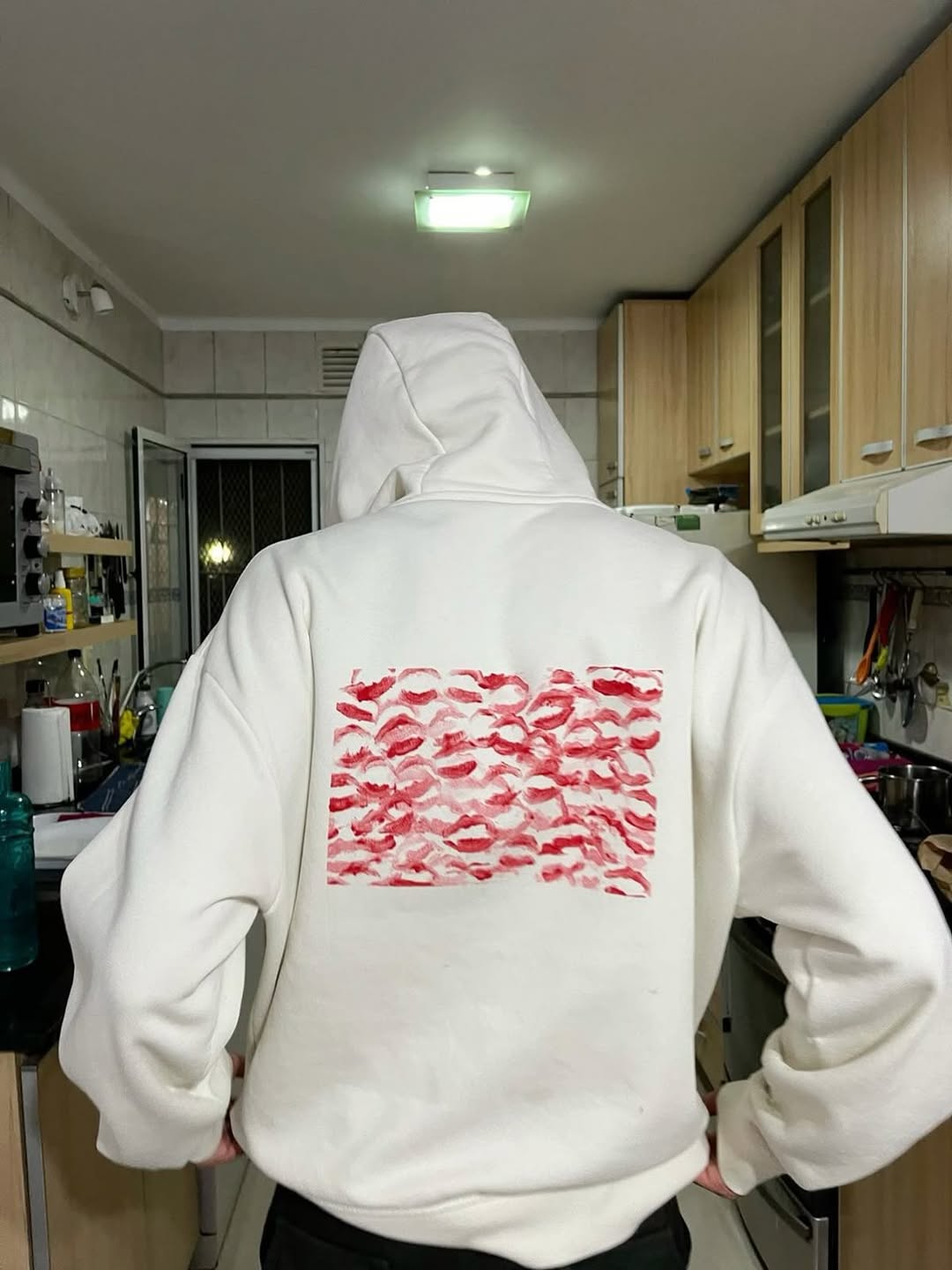 Kiss Detail Baskılı Kapüşonlu Sweatshirt