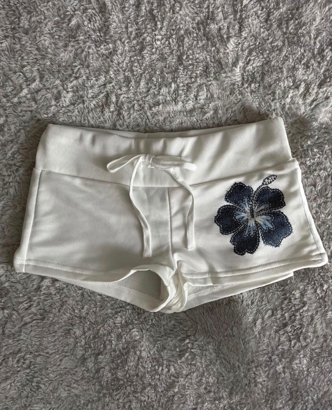 Lacivert Sakura Flower Mini Şort