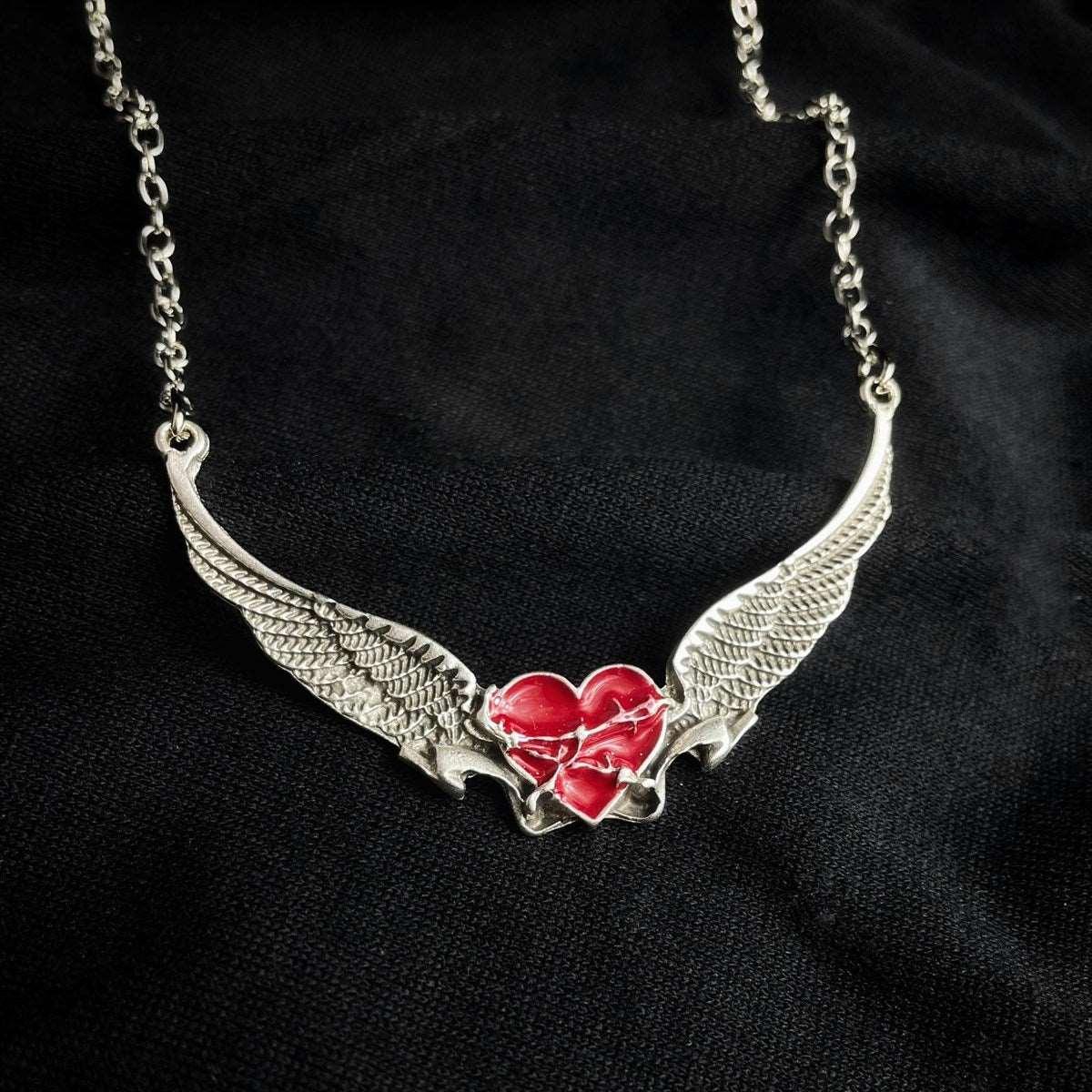 Angel Wings Red Heart Tasarım Kolye