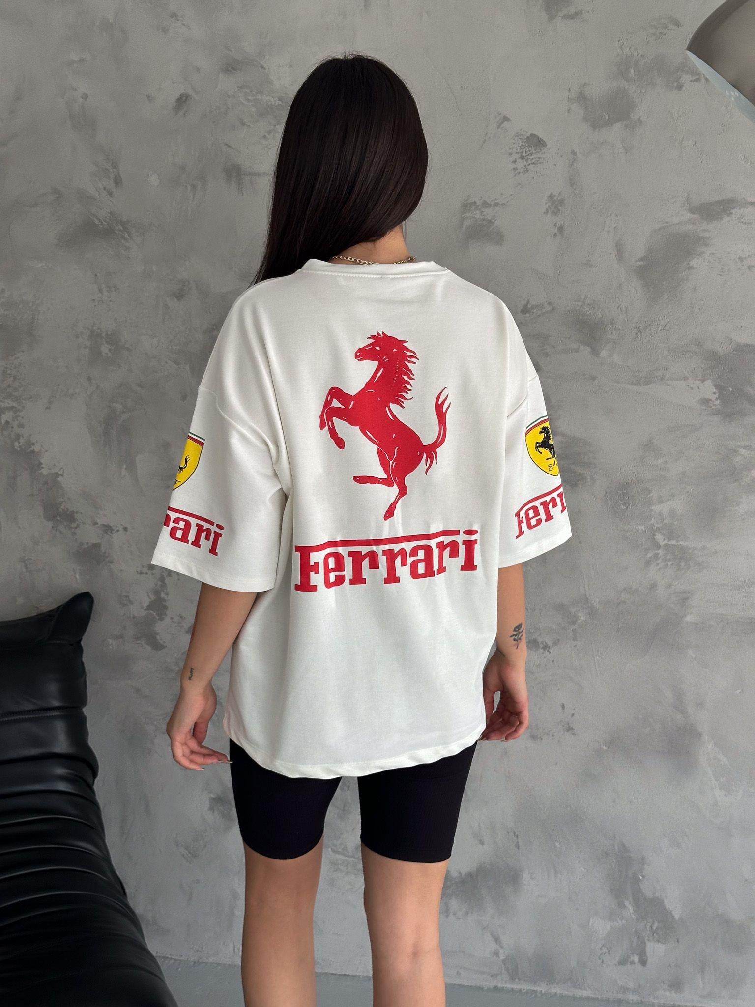 Extra Salaş Ferrari Baskılı  (Unisex) T-Shirt