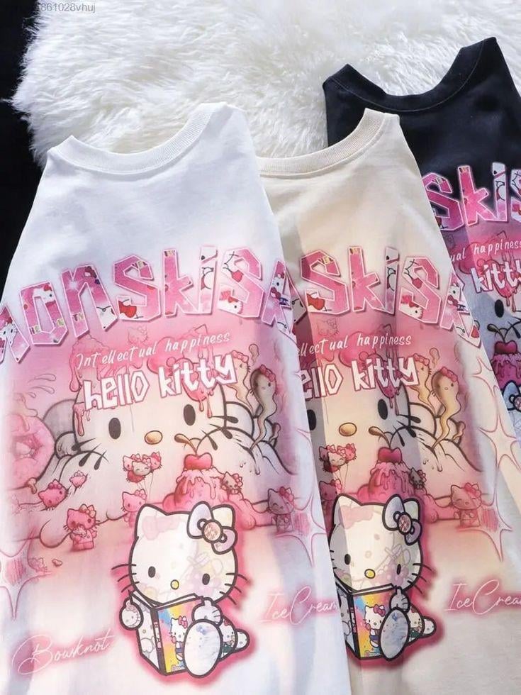 Gothic Hello Kitty Baskılı Oversize T-shirt