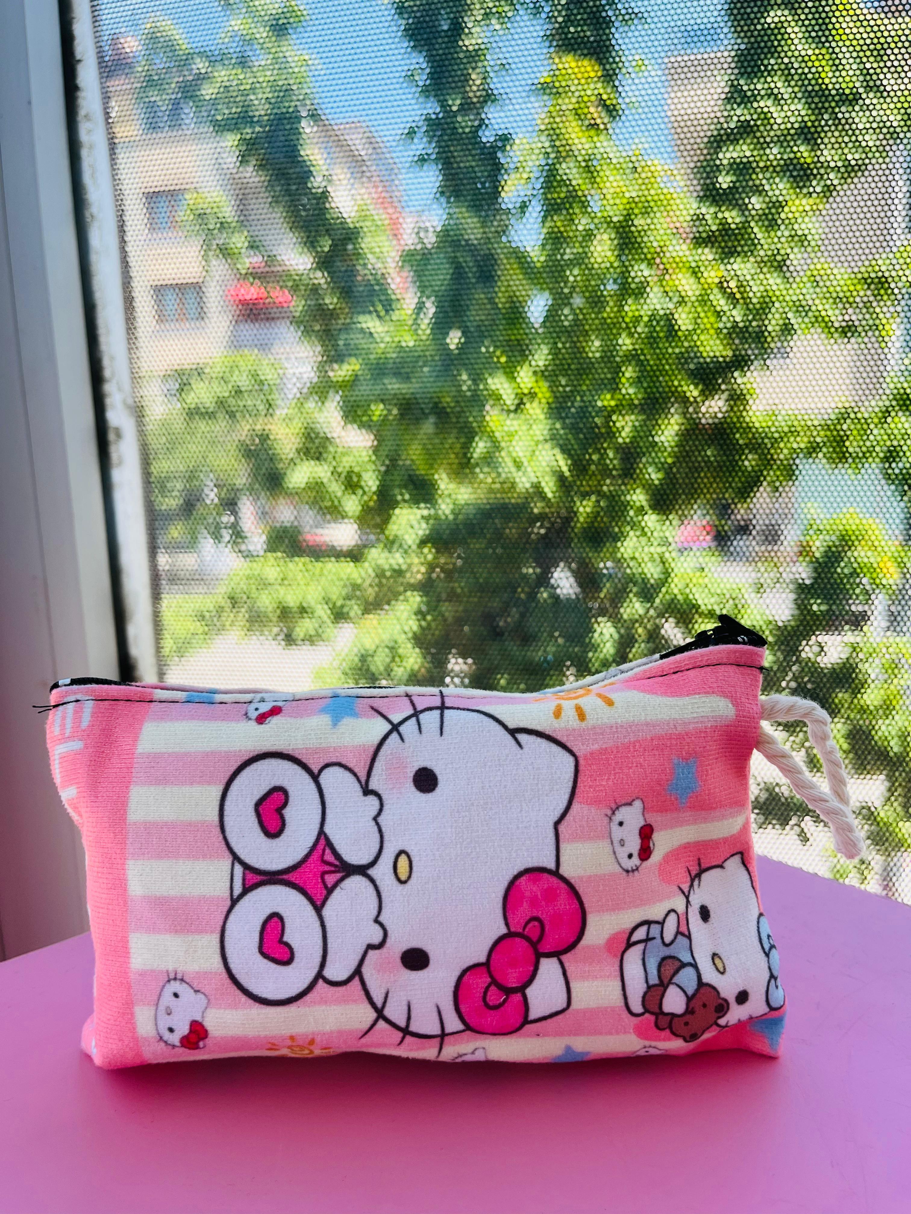 Hello Kitty Desenli Kalemlik