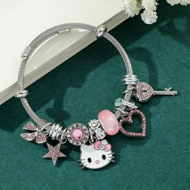 Hello Kitty Detaylı Zirkon Charm Bileklik