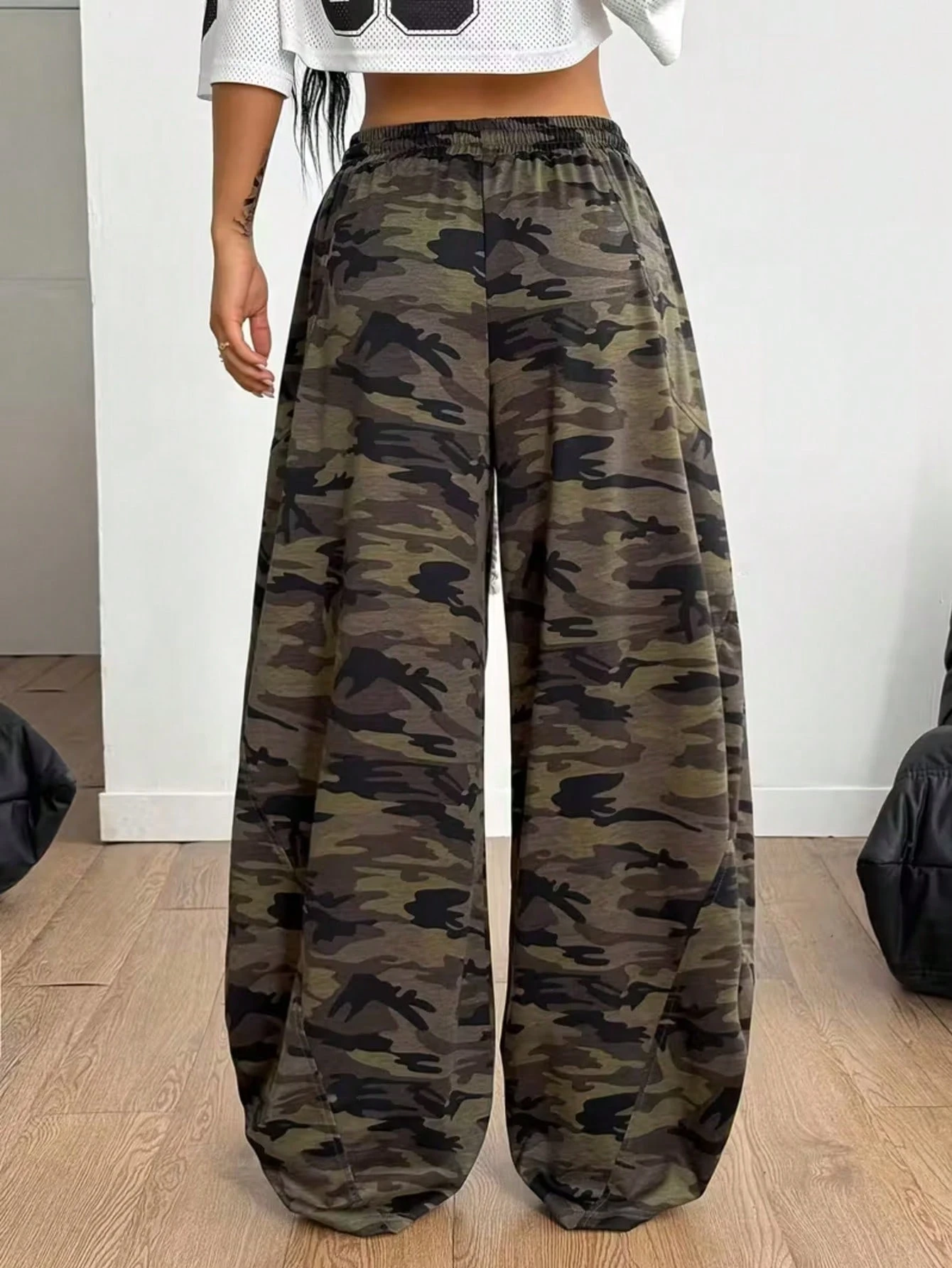 Kahverengi Kamuflaj Detail Baggy Eşofman Altı