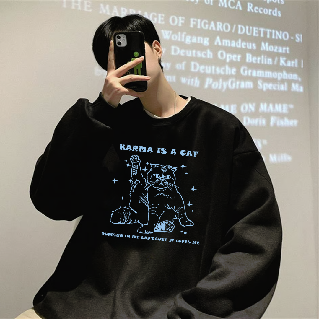 Karma Is Cat Baskılı Siyah Unisex Oversize Bisiklet Yaka Sweatshirt