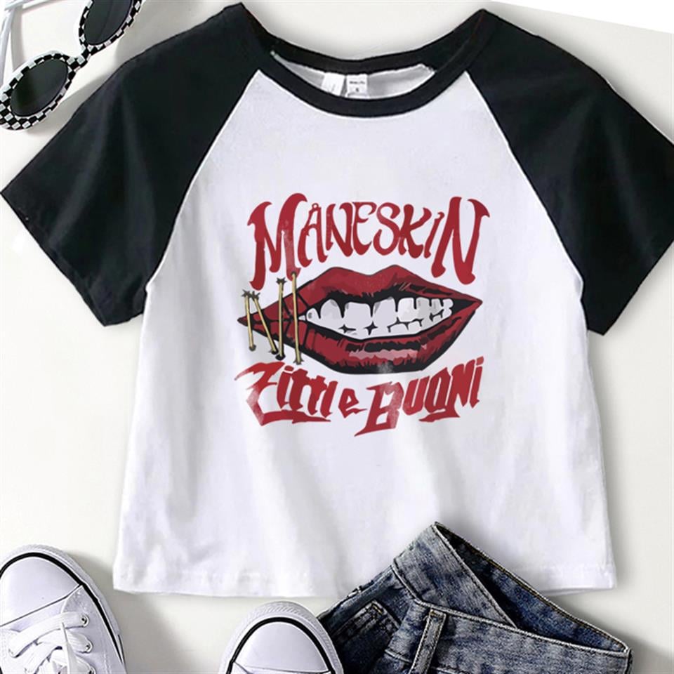 Maneskin Lips Baskılı Reglan Kol Beyaz Crop