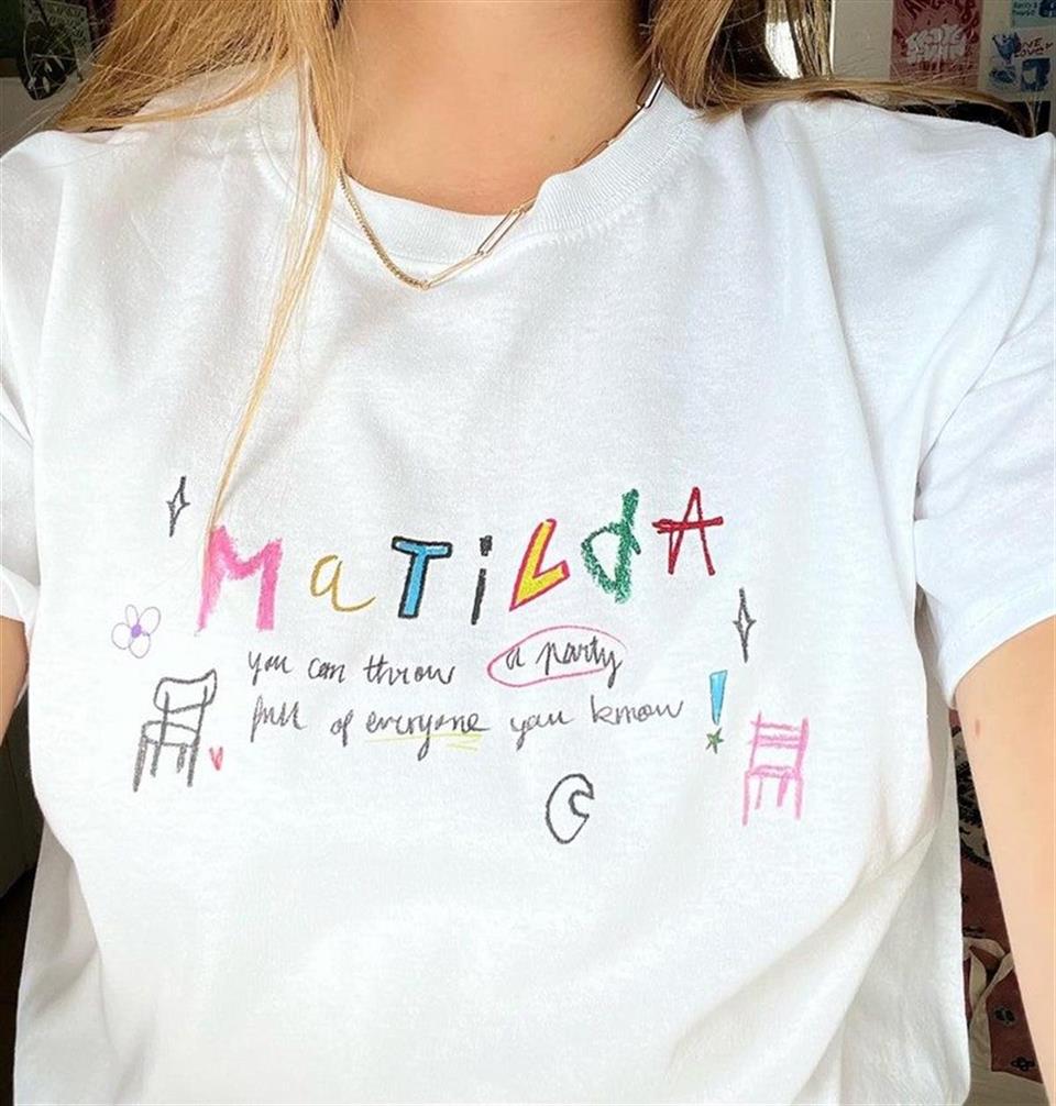 Matilda Baskılı Beyaz Crop