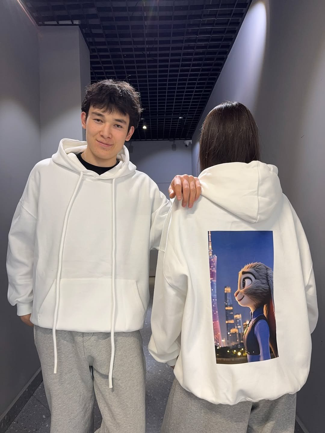 Nick Wilde & Judy Hopps Oversize Sweatshirt