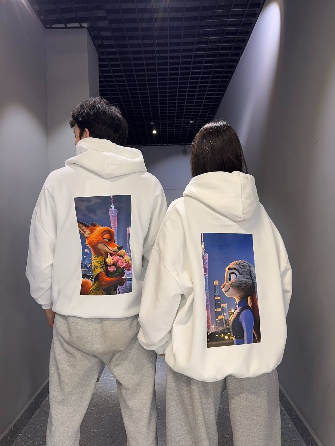 Nick Wilde & Judy Hopps Oversize Sweatshirt